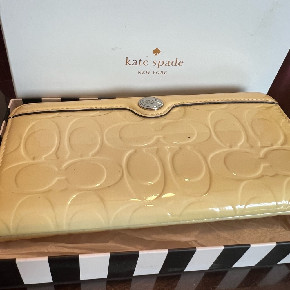 Brand new coach wallet
